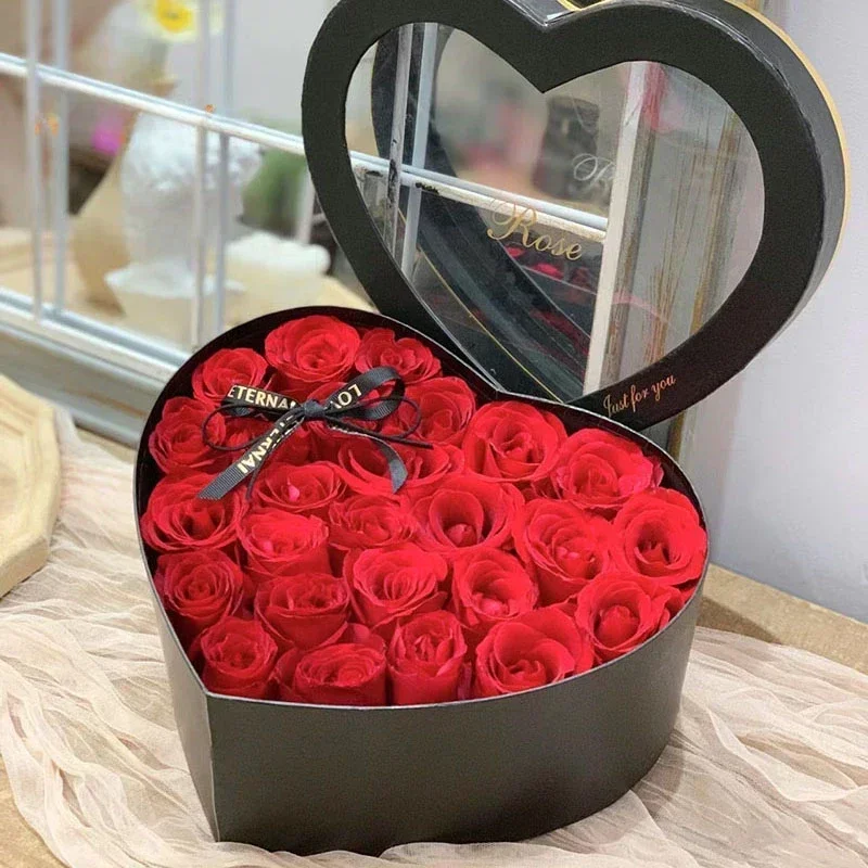 2-delige gouden hartvormige ro - Florist Supply Buckets recensie en prijs